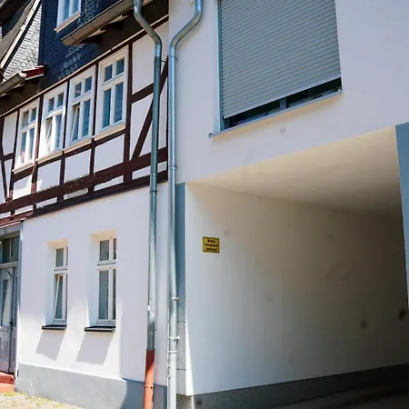 Primebnb Am Marktplatz * באד הרספלד